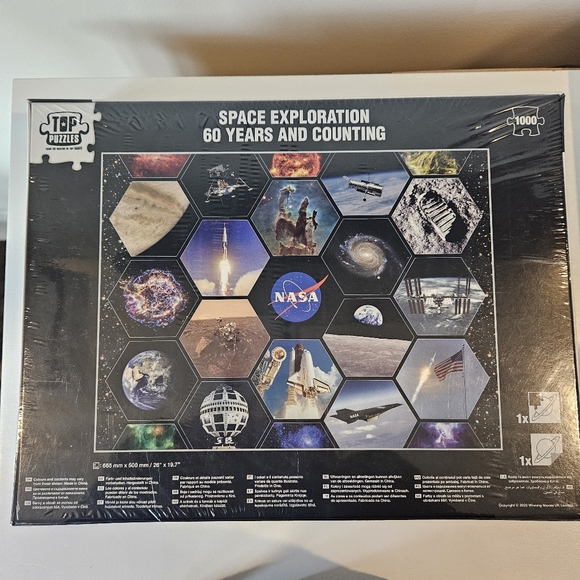 Nasa Puzzle and Sock Bundle - Picture 3 of 7